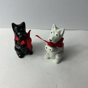 Vintage Scotty Dogs Salt & Pepper Shakers Ceramic Scottish Terrior Black & White
